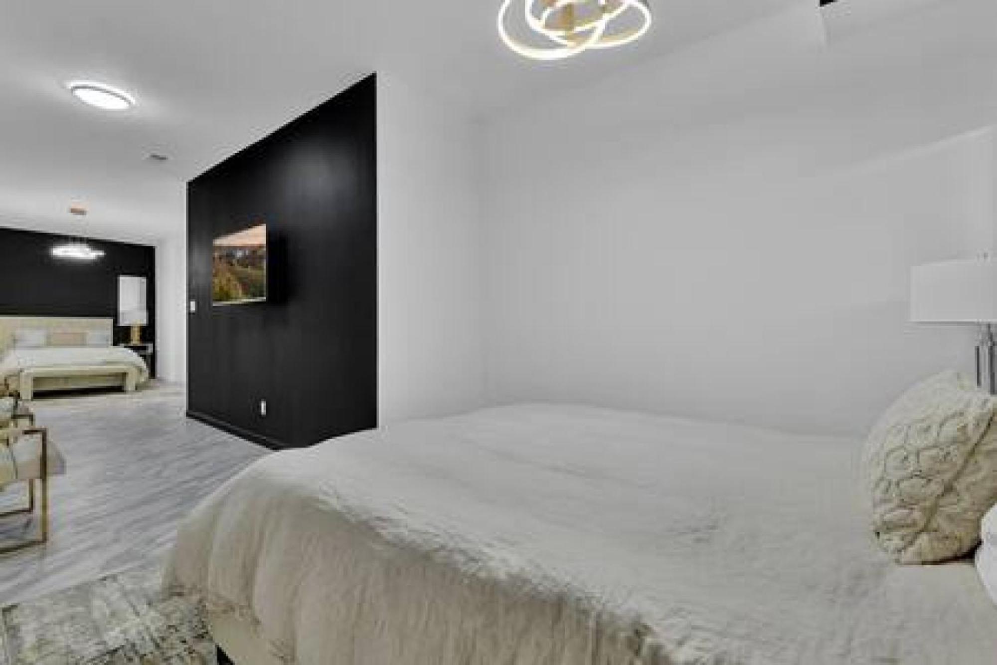 Lovely 4Bd House W Pool, Hot Tub And Free Parking Χιούστον Εξωτερικό φωτογραφία